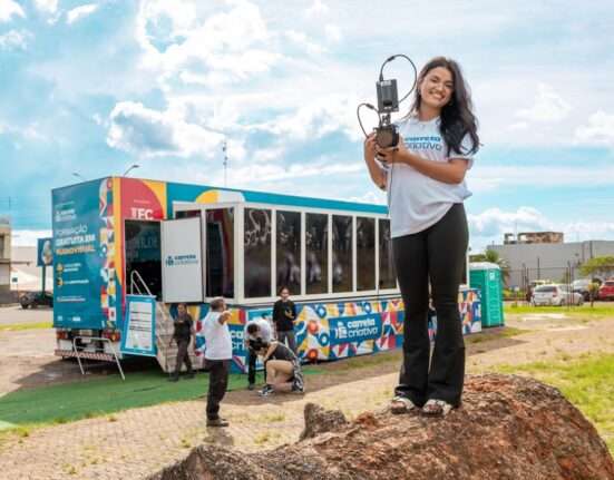 Carreta Criativa está em Planaltina com cursos gratuitos de audiovisual para jovens agro