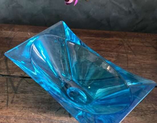 Feira de Antiguidades e Colecionismo chega ao Pátio Brasil Shopping neste fim de semana vinhos