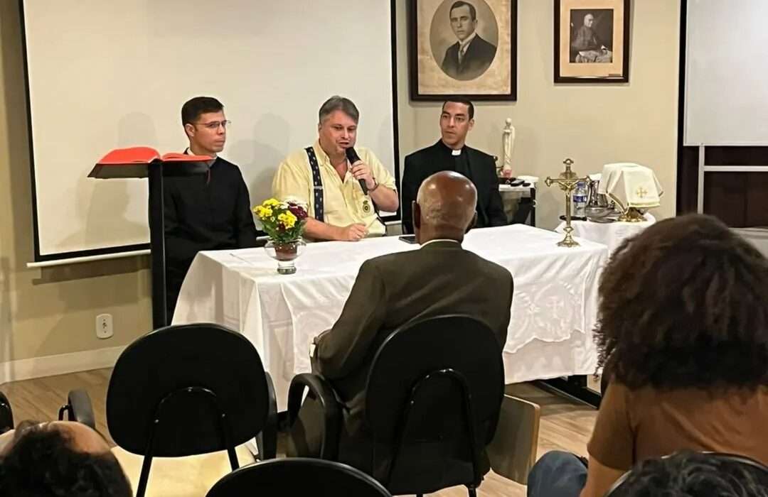A presença universitária na igreja do século XXI Rio de janeiro