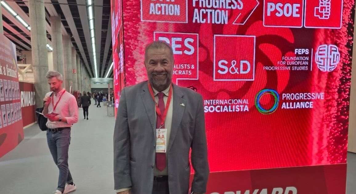 Contra o avanço armamentista de Donald Trump Rio de janeiro