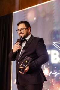 Imobiliária de Goiânia realiza evento de gala para reconhecer profissionais e celebrar quase R$ 1.5 bilhão em VGV Colunismo Social