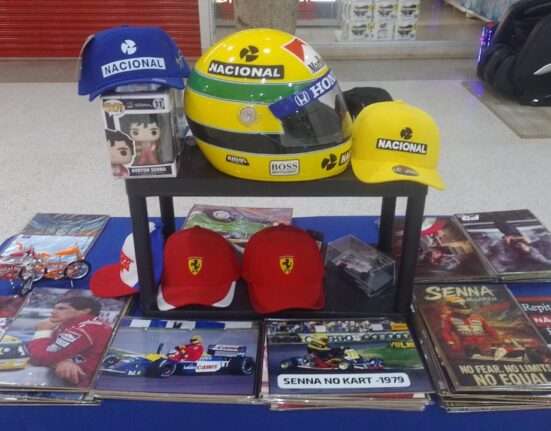 De miniaturas à experiência real: exposição no Shopping Estação Goiânia reúne raridades, réplicas de Ayrton Senna e mesa oficial de tênis de mesa Eventos