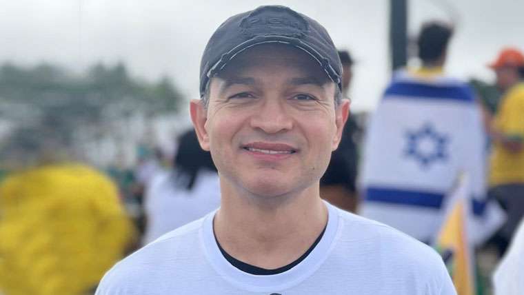 Davi Sacer anuncia pré-candidatura a deputado federal e amplia missão além da música Política