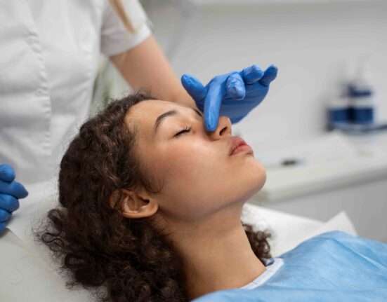 Fisioterapia bucomaxilofacial potencializa resultados e acelera recuperação em procedimentos faciais Cultura