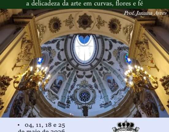Curso de História da Arte, na igrejinha da Lapa dos Mercadores Rio de janeiro