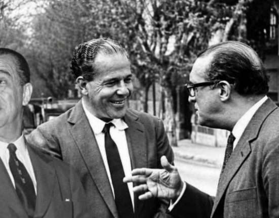 Frente Ampla: 60 anos do encontro entre JK, Jango e Lacerda Rio de janeiro