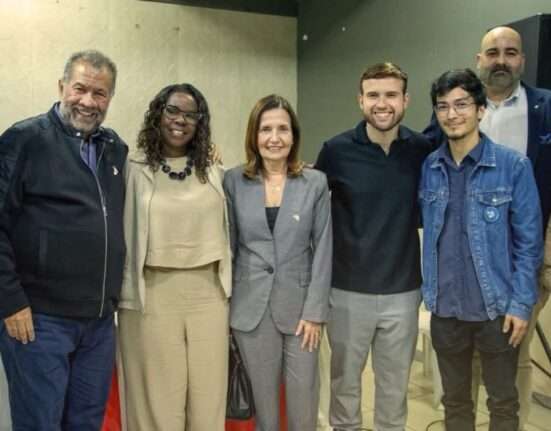 Carlos Lupi, Martha Rocha e Leo Lupi, na posse de Odair Mariano na presidência do PDT de Volta Redonda Rio de janeiro