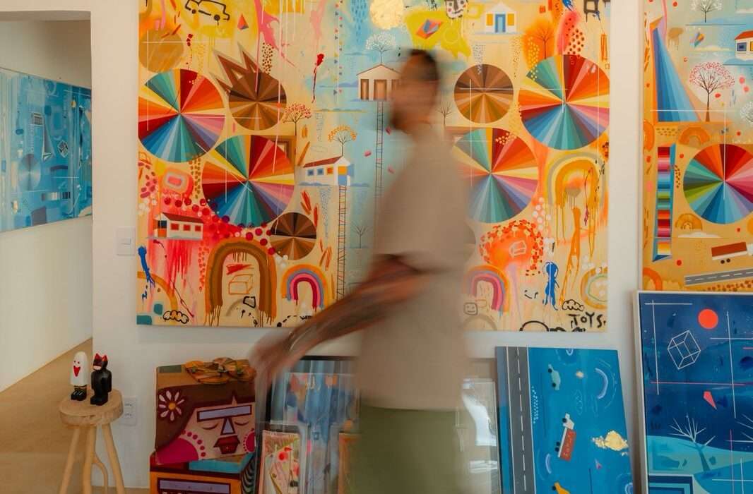 Hidden marca retorno em 28 de maio com exposição inédita de Daniel Toys Cultura