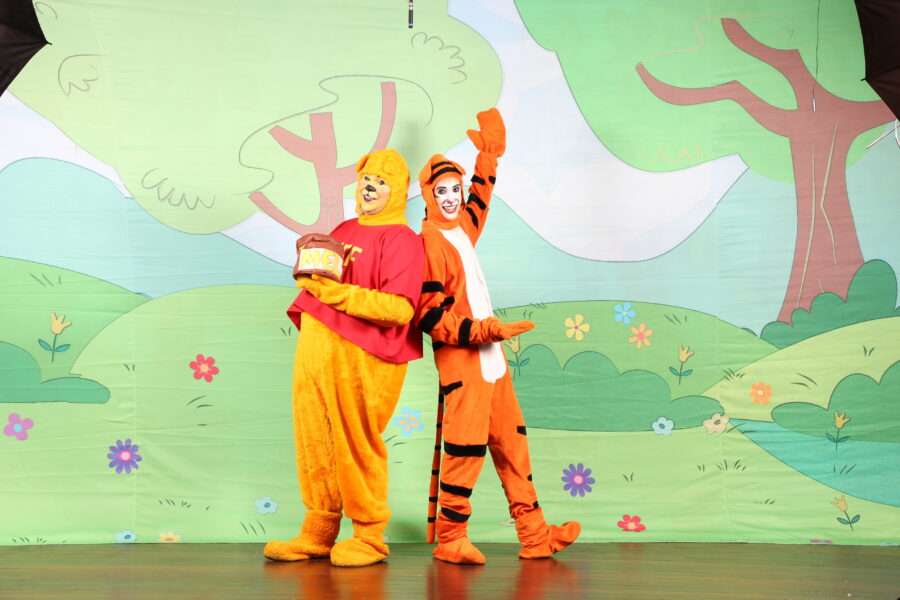 DF Plaza amplia programação para famílias com novo espaço de troca de figurinhas e teatro infantil Diversão
