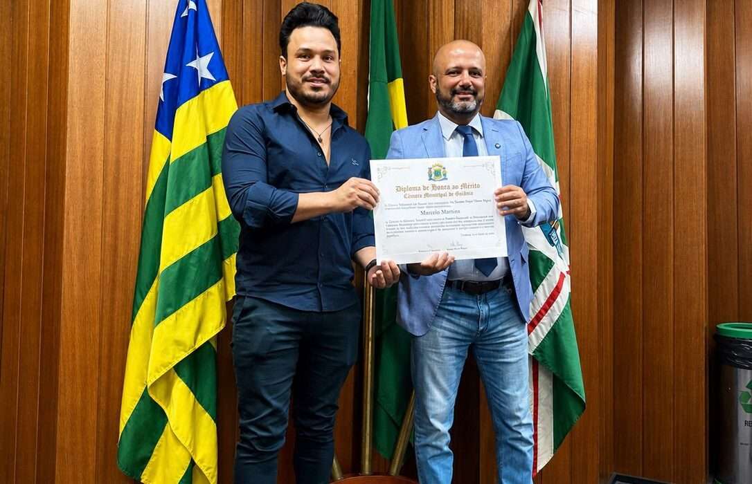 Marcelo Martins é homenageado pela Câmara Municipal de Goiânia Fala Prefeito