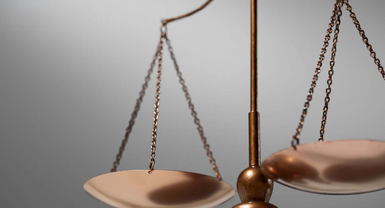 Aposentado com transtorno bipolar garante isenção de imposto de renda na Justiça Notícias