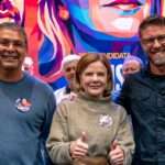 Carlos Lupi, do PDT, e Edinho Silva, do PT, participam do lançamento das pré-candidaturas de Requião Filho e Gleisi Hoffmann, no Paraná Rio de janeiro