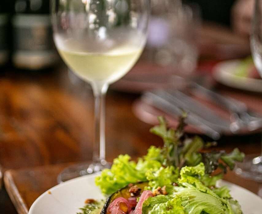 Santú Comedoria lança “àkókò de ìfé”, com três dias de menu especial para o Dia dos Namorados Gastronomia