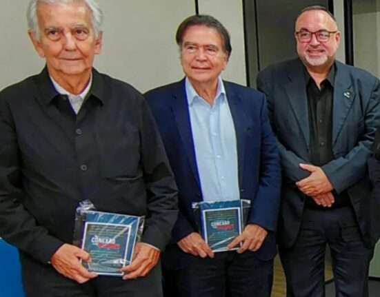 José Noronha e José Gomes Temporão falam sobre a criação do SUS, em entrevista para a Rádio Catedral Cultura