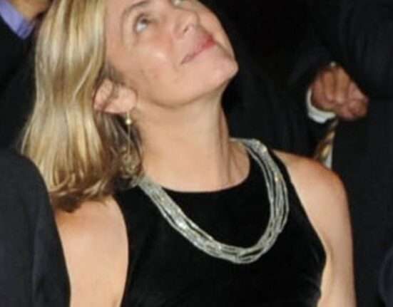Carla Camuratti vai exibir seu novo filme no III Festival de Cinema e Política de Maricá Música