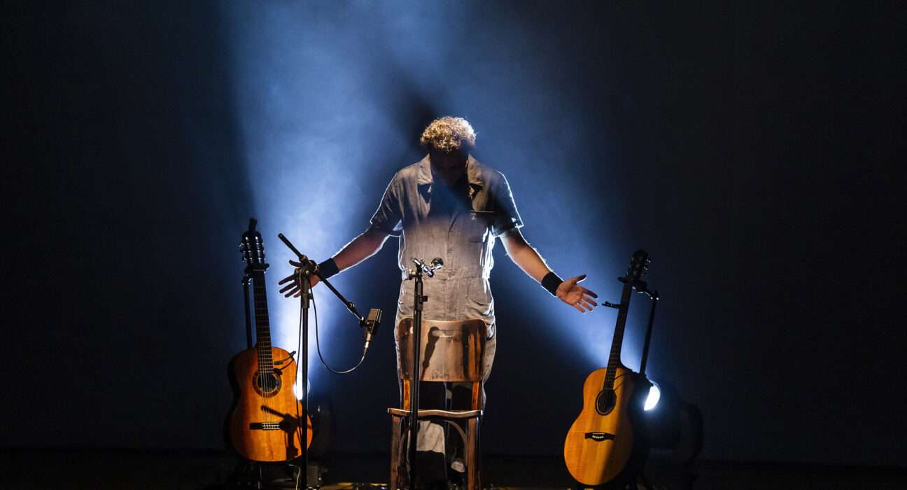 Boulevard Shopping Brasília enaltece o amor com show gratuito de Paulinho Moska Geral