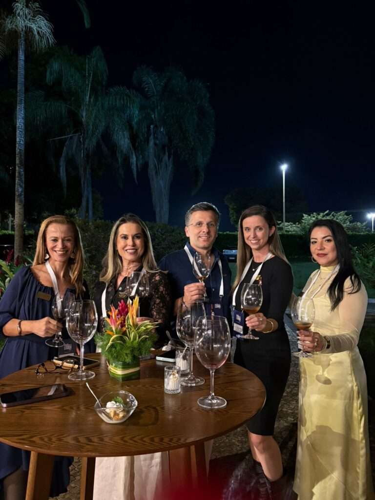 Degustação Vinhos de Lisboa em Brasília recebe profissionais e apreciadores na Embaixada de Portugal vinhos