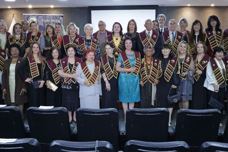 Academia Internacional de Cultura celebra liderança feminina com a entrega do Troféu Mulher 2026 Colunismo Social