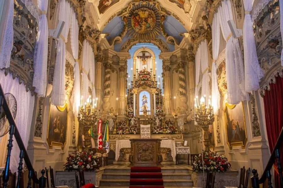 Santa Missa Tridentina, na igreja da Lapa dos Mercadores Rio de janeiro