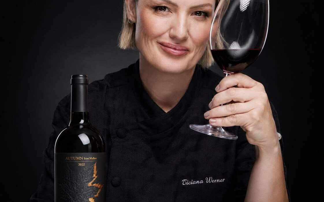 Ticiana Werner lança vinho exclusivo para celebrar os 18 anos do restaurante Ticiana Werner