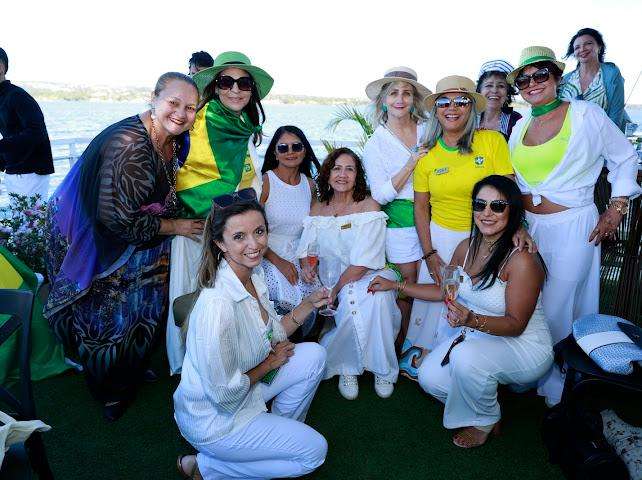 Mulheres do Vinho de Brasília celebram a vida com passeio exclusivo no Lago Paranoá negócios