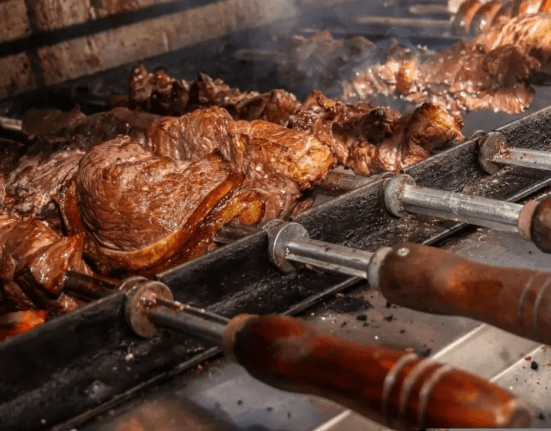 Bar em Goiânia aposta em churrascada para celebrar o dia dos pais Eventos