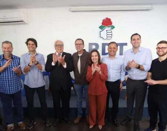 Miro Teixeira é o primeiro suplentes de Pedro Paulo, para o Senado Rio de janeiro
