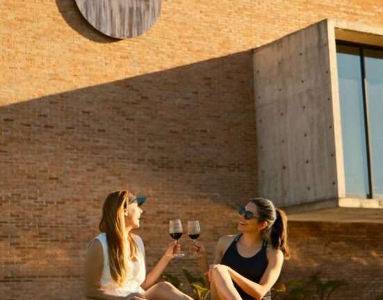 Sunset Wine Run une corrida, pôr do sol e vinhos em experiência inédita na Vinícola Brasília Colunismo Social